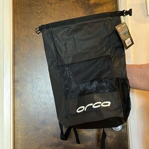 Orca 3.8 mesh backpack